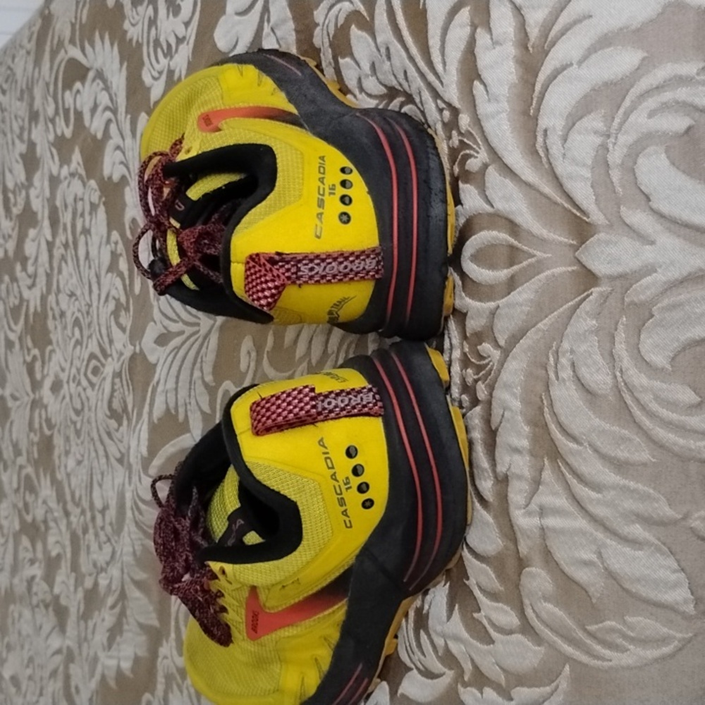 Brooks Cascadia 16 Trail Men's Running Shoe Size 8 D (Medium) - Picture 4 of 5